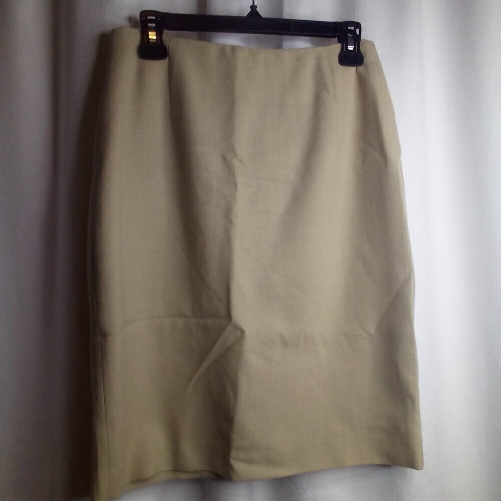 Focus 2000 by Charles Glueck Skirt 8 Women 100% Wool Lined Tan